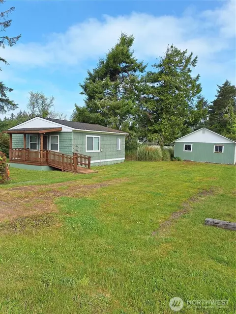 818 W Ocean Ave, Westport, WA 98595