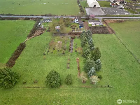 View/Area - 20807 Orville Rd E, Orting, WA 98360 photo 5 of 6