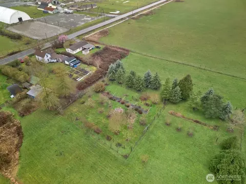 View/Area - 20807 Orville Rd E, Orting, WA 98360 photo 4 of 6
