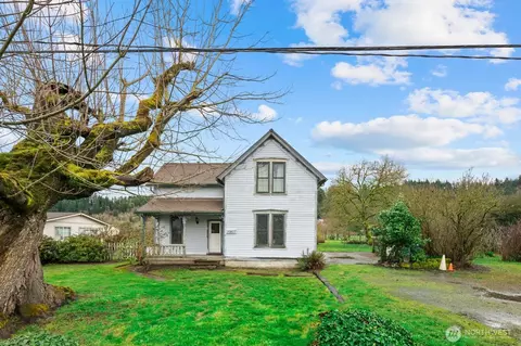 Exterior - 20807 Orville Rd E, Orting, WA 98360 photo 2 of 13