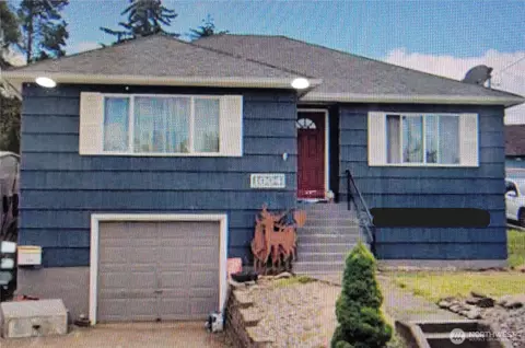 1004 Harris St, Kelso, WA 98626