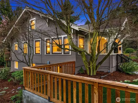 749 N 96th St, Seattle, WA 98103 photo 38