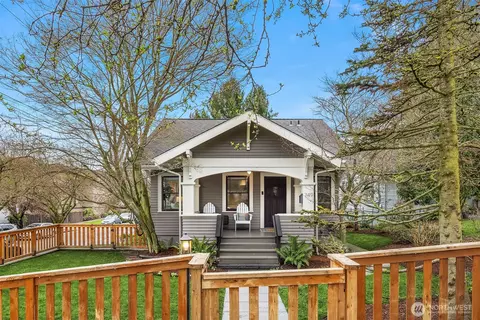 749 N 96th St, Seattle, WA 98103 photo 2