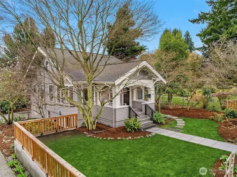749 N 96th St, Seattle, WA 98103 photo 37