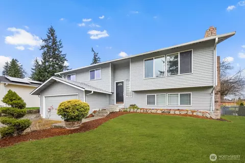12915 SE 164th St, Renton, WA 98058