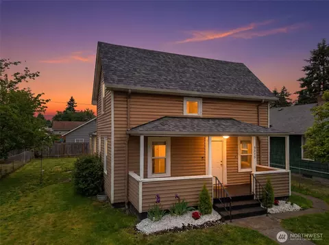 5315 S Prospect St, Tacoma, WA 98409
