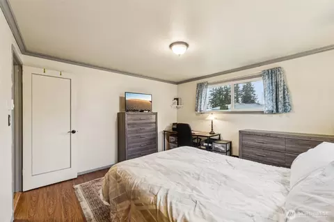 Bedroom - 2314 8th St, Everett, WA 98201 photo 2 of 3