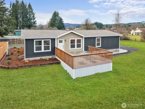 909 N 1st St, Pe Ell, WA 98572