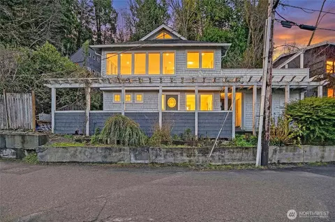 641 Maple Grove Rd, Camano Island, WA 98282