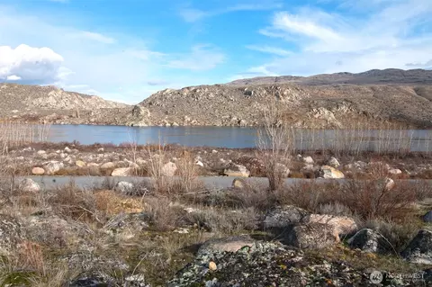 0 Nna Lot 5 Lazy Lightning Long Plat, Pateros, WA 98846