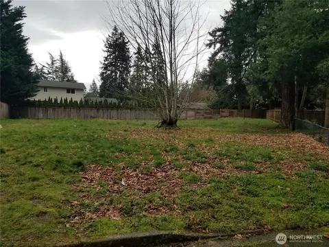 13849 71st Pl NE, Kirkland, WA 98034