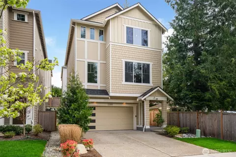23205 89th Ave W #8, Edmonds, WA 98026