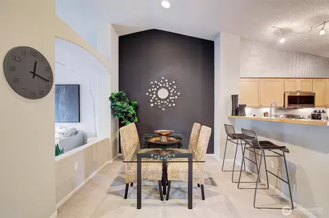 Dining - 2009 196th St SE #C-303, Bothell, WA 98012 photo 3 of 4