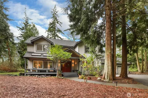 211 Baycliff Dr, Port Townsend, WA 98368