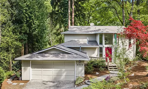 4800 152nd Pl SE, Bellevue, WA 98006