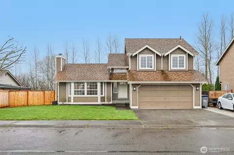 111 Chinook Ave, Enumclaw, WA 98022