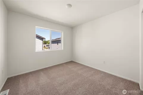 Bedroom - 32325 Bryant Rd, Sultan, WA 98294 photo 1 of 9