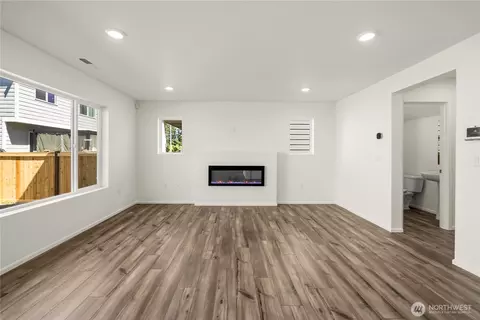 Living - 32325 Bryant Rd, Sultan, WA 98294 photo 4 of 5