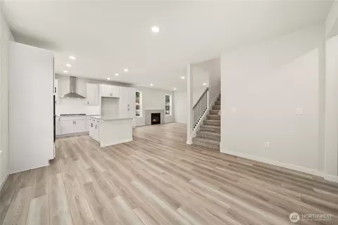 Living - 32329 Bryant Dr, Sultan, WA 98294 photo 7 of 8