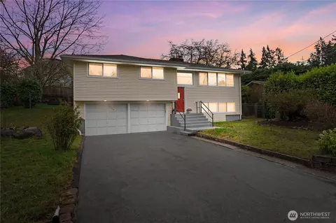 16709 58th Pl W, Lynnwood, WA 98037