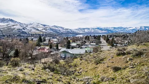 0 E Nixon Ave, Chelan, WA 98816