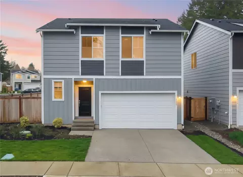 2413 Mookie Ln NE, Lacey, WA 98516