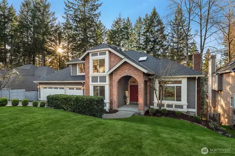 3233 241st Ave SE, Issaquah, WA 98029
