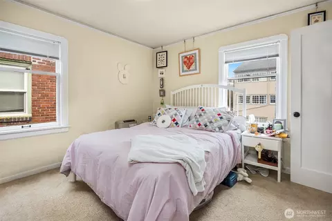 Bedroom - 722 10th Ave E, Seattle, WA 98102 photo 2 of 2