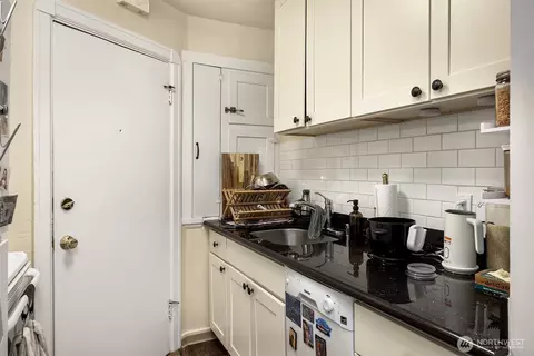 Kitchen - 722 10th Ave E, Seattle, WA 98102 photo 2 of 3