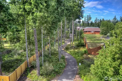 8232 Bainbridge Loop NE, Lacey, WA 98516 photo 33