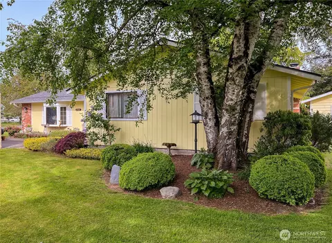 1273 Vista Cir, Lynden, WA 98264