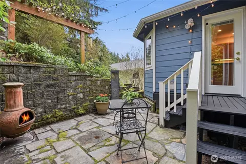 Exterior - 2613 189th St SE, Bothell, WA 98012 photo 2 of 5