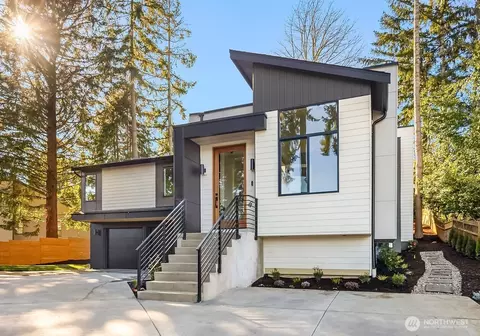 2109 129th Ave SE, Bellevue, WA 98005