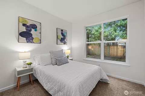 Bedroom - 404 228th St SW #E101, Bothell, WA 98021 photo 4 of 4