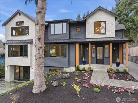 10710 SE 16th St, Bellevue, WA 98004