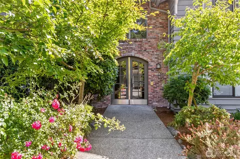 8017 234th St SW #325, Edmonds, WA 98026