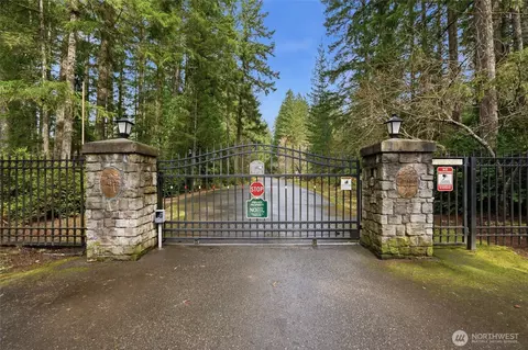 5008 Bridletree Dr NW, Bremerton, WA 98312