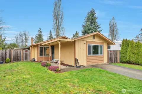 1309 E 55th St, Tacoma, WA 98404