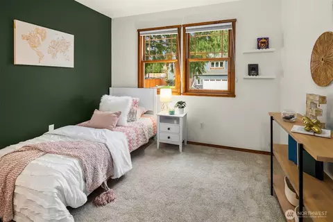 Bedroom - 12131 53rd Ave SE, Everett, WA 98208 photo 5 of 6