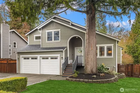 Exterior - 12131 53rd Ave SE, Everett, WA 98208 photo 2 of 13