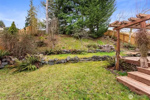 Exterior - 16 60th Pl SE, Everett, WA 98203 photo 3 of 5