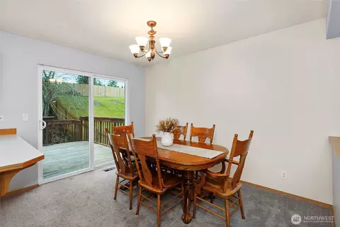Dining - 16 60th Pl SE, Everett, WA 98203 photo 1 of 2