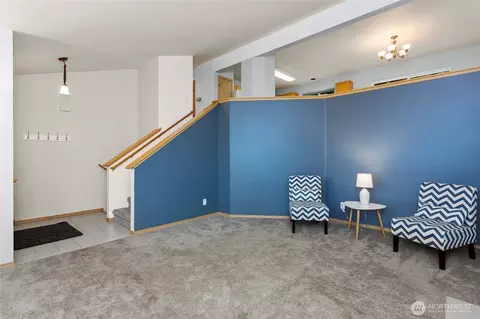 Entry Way - 16 60th Pl SE, Everett, WA 98203 photo 1 of 1