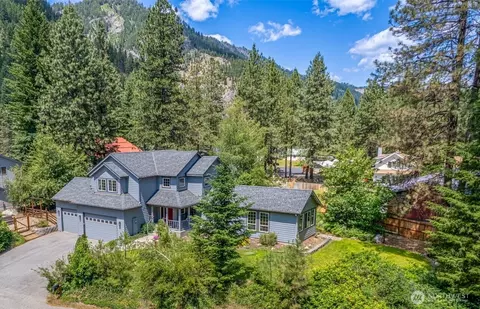 12606 Icicle Ln, Leavenworth, WA 98826