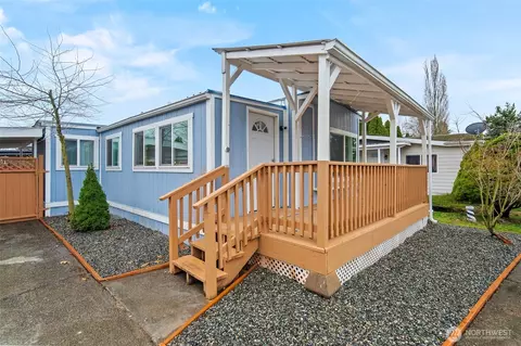 2392 Douglas Rd #4, Ferndale, WA 98248