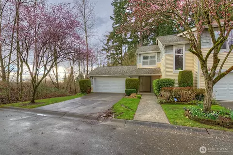 714 228th St SW #O-101, Bothell, WA 98021