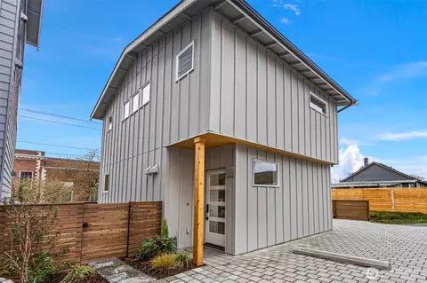 2510 NW 80th St, Seattle, WA 98117