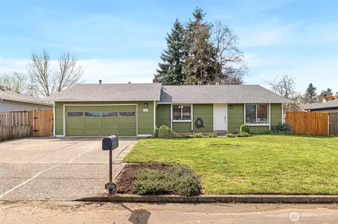 12713 NE 41st St, Vancouver, WA 98682