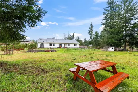 Exterior - 23210 188th St E, Orting, WA 98360 photo 7 of 12
