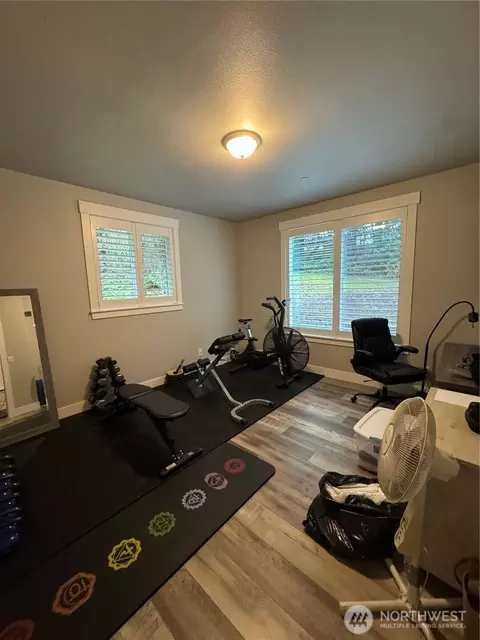 24230 SE 380th St, Enumclaw, WA 98022 photo 9